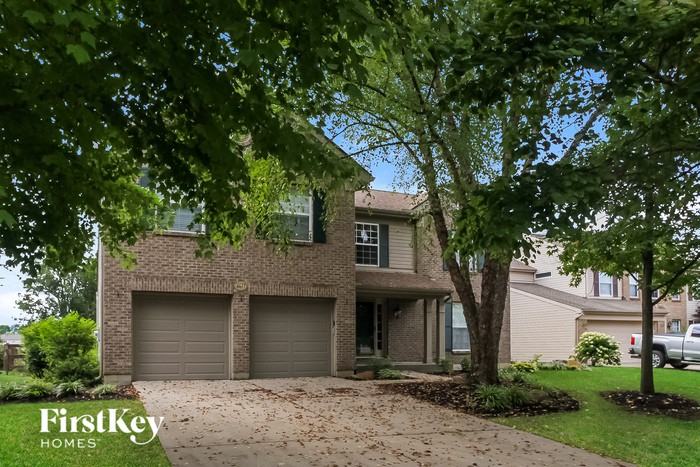 6677 Waverly Park - Photo 2 of 15