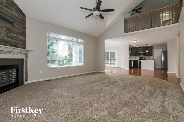 6677 Waverly Park - Photo 3 of 15