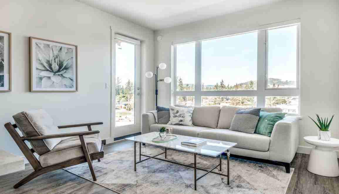 Crossing at Belmont - Photo 3 of 12