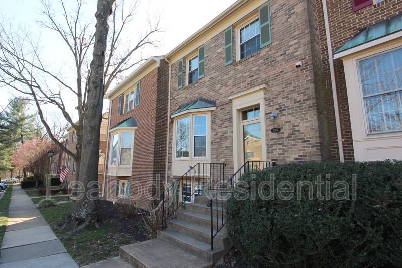 3186 Cantrell Ln - Photo 2 of 31