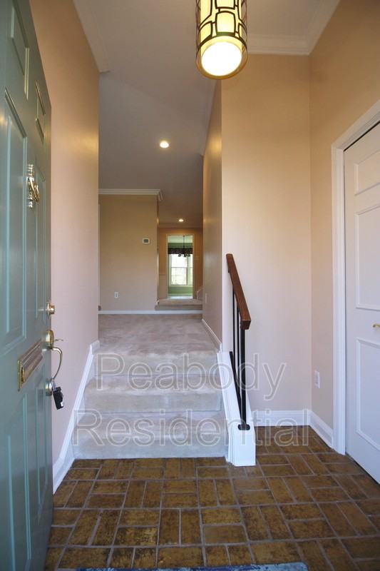3186 Cantrell Ln - Photo 3 of 31