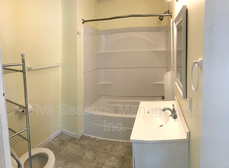 353 S Winooski Ave - Photo 7 of 7
