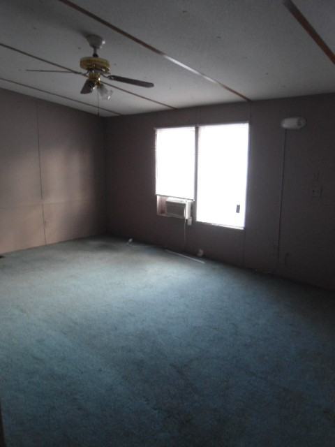 206 Elgin Rd - Photo 2 of 8