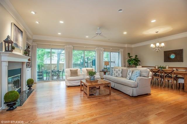 732 11th St - Photo 3 of 15