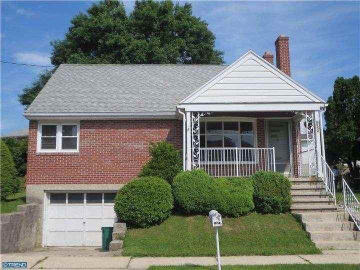 1325 Columbia Ave - Photo 2 of 15