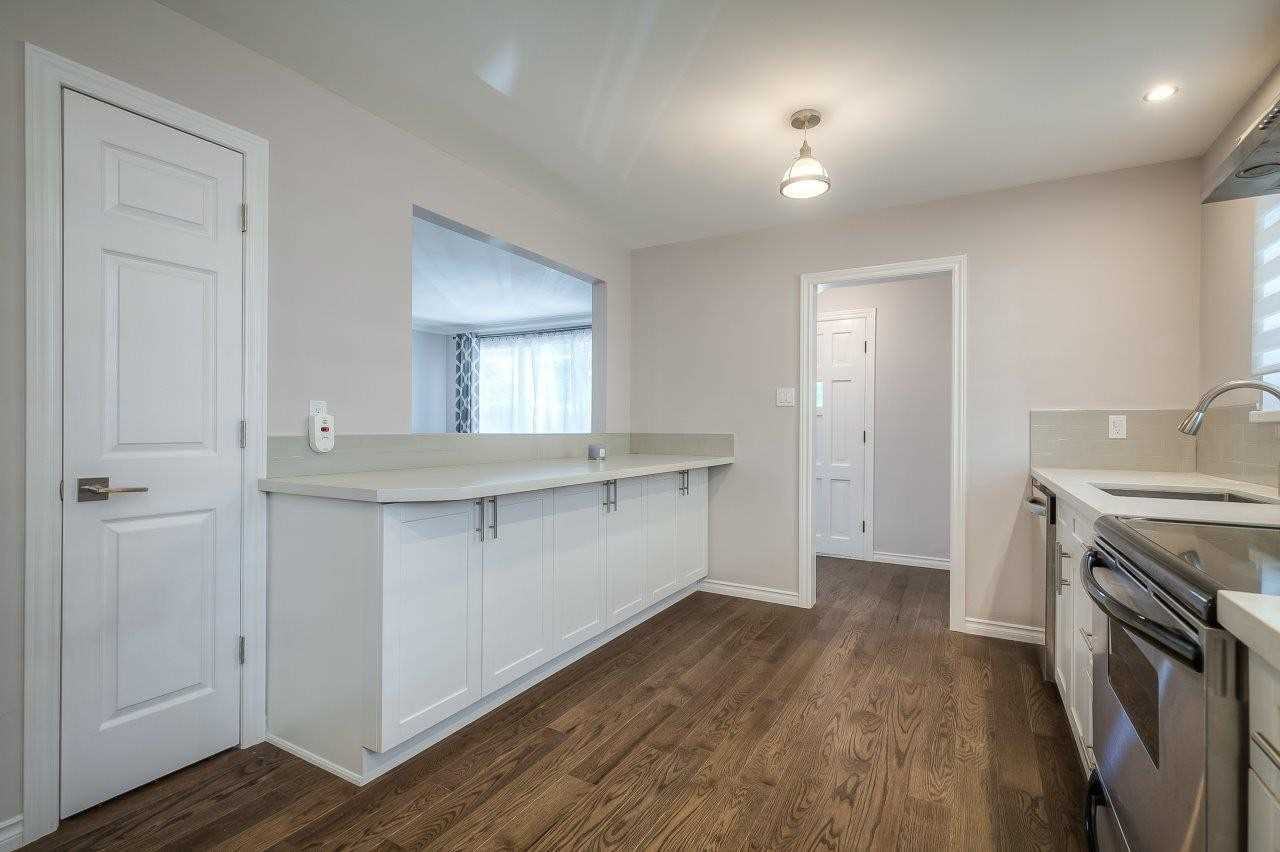 3597 Birchmeadow Crescent - Photo 3 of 20