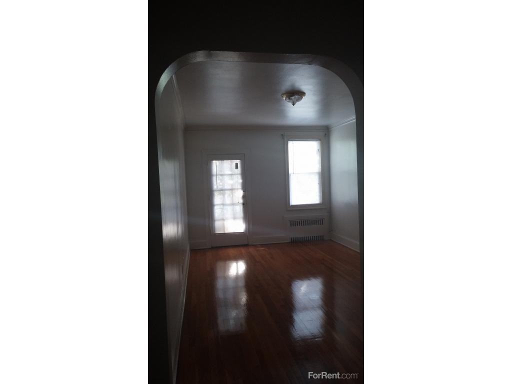 84 Forest Street - Photo 3 of 3