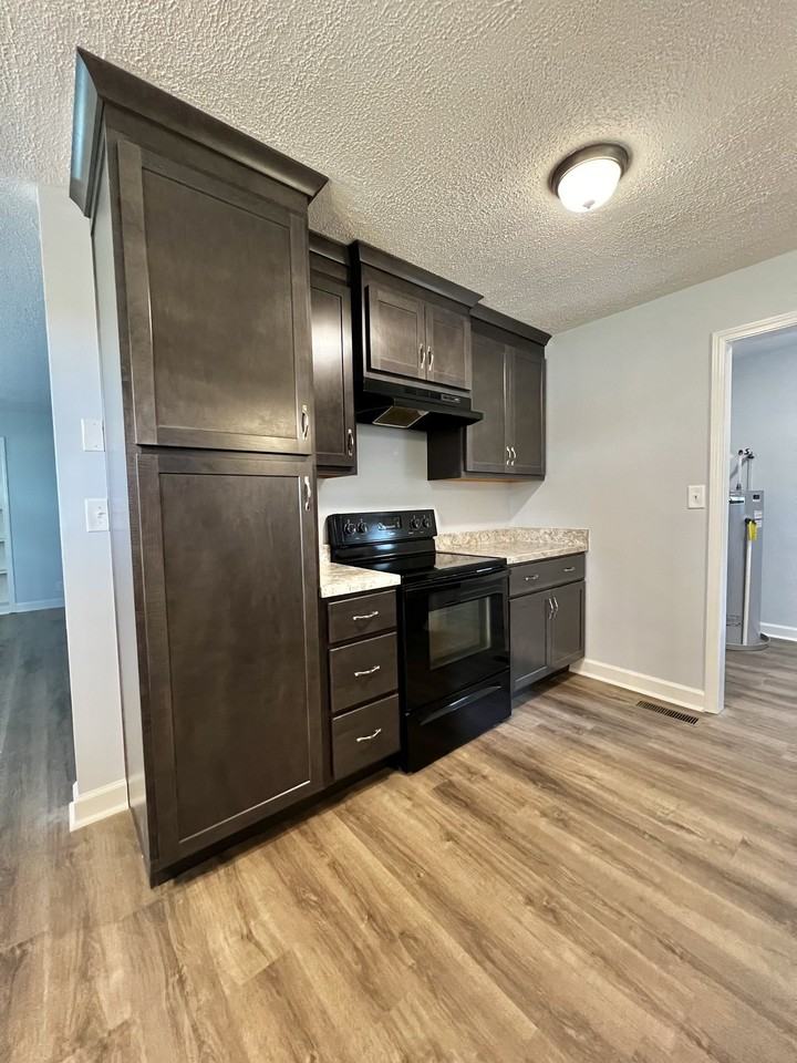 206 Orleans Dr - Photo 5 of 20