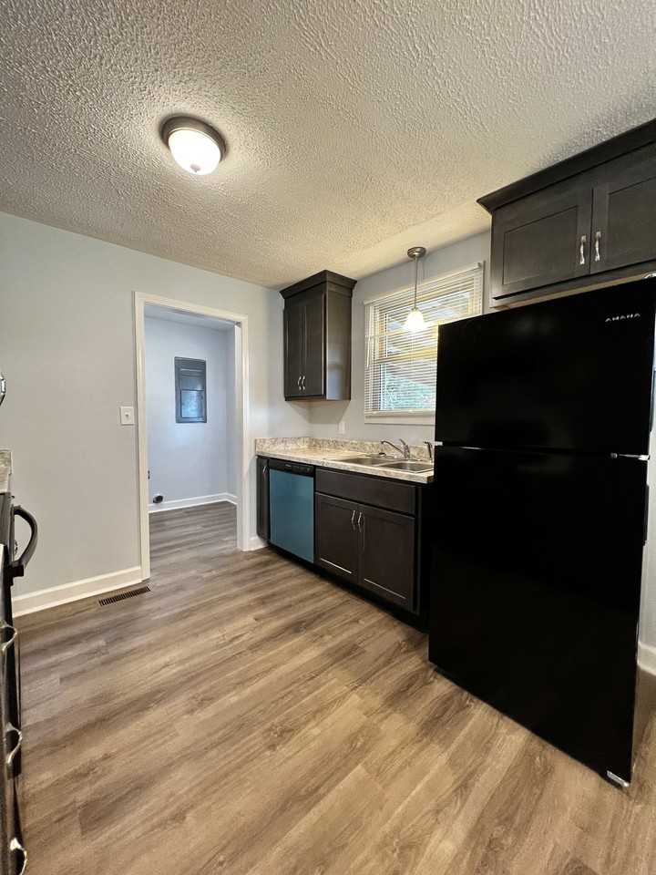 206 Orleans Dr - Photo 6 of 20