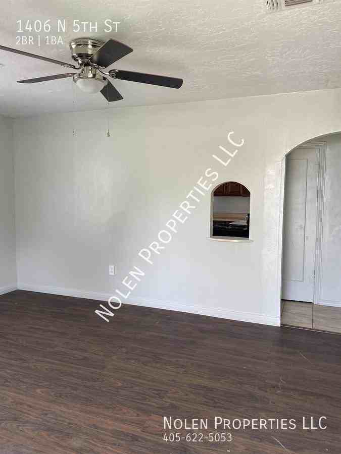 1406 N 5th St - Photo 3 of 10