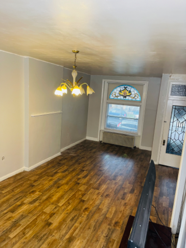 920 N 5th St #1 - Photo 3 of 14