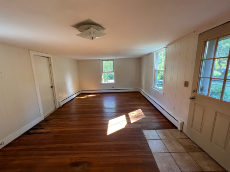 159 Hardwick Rd - Photo 3 of 10