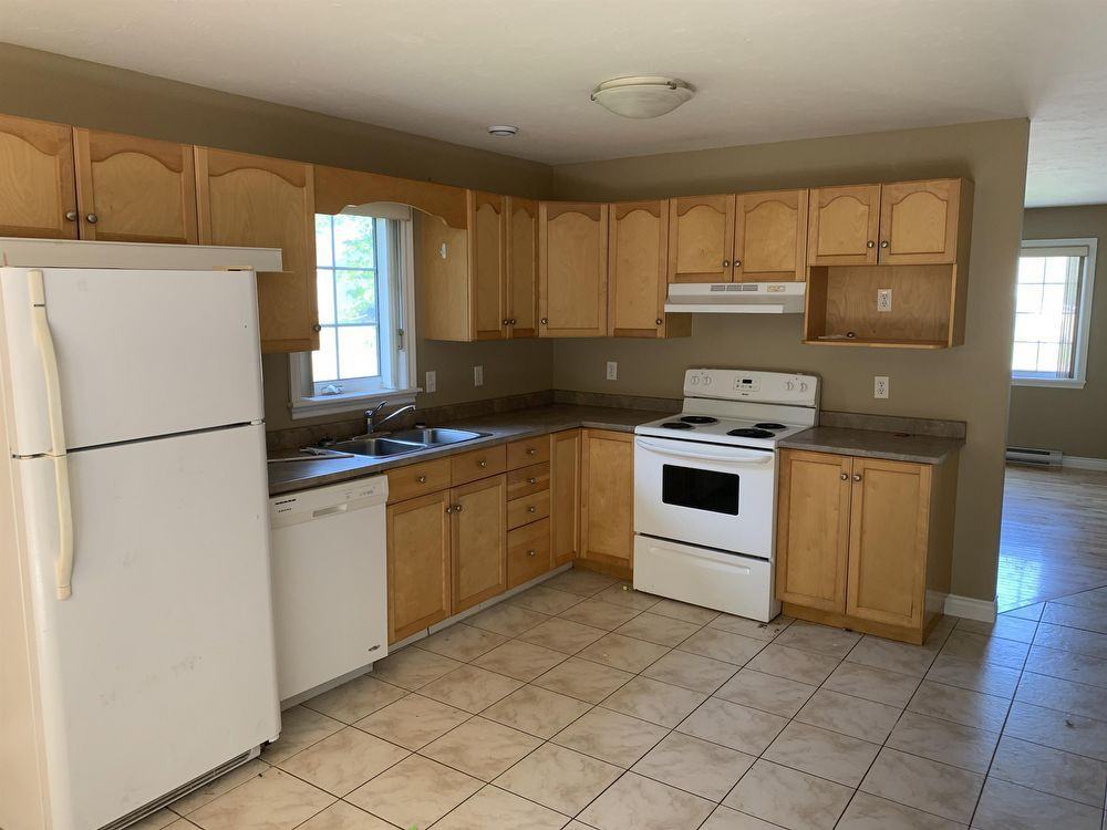 112 110112 Lonsdale Drive 112, Moncton, NB E1G 2H9 3 Bedroom