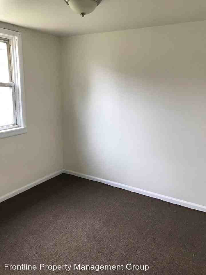 235 White Ave - Photo 2 of 9