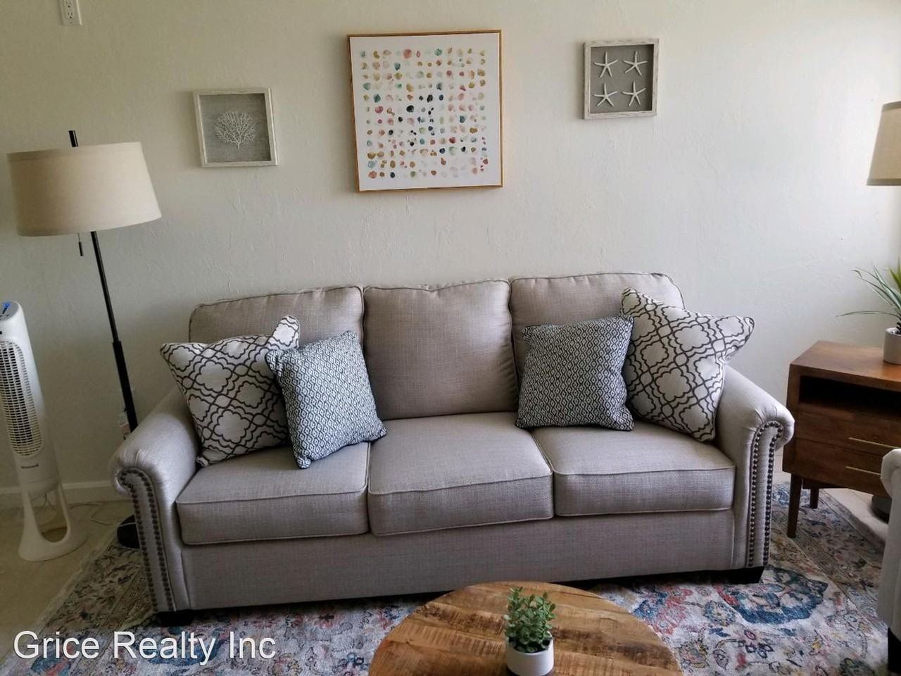 3170 Matecumbe Key Rd. - Photo 3 of 23