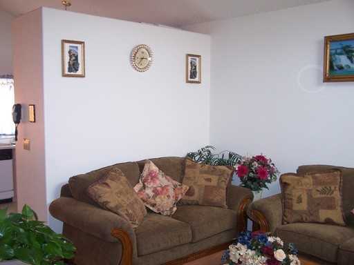 759 Descendant Dr - Photo 2 of 7