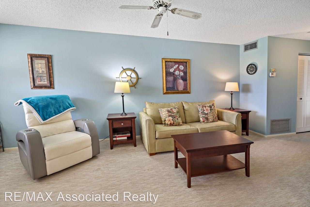 65 Woodland Dr #205 - Photo 3 of 23