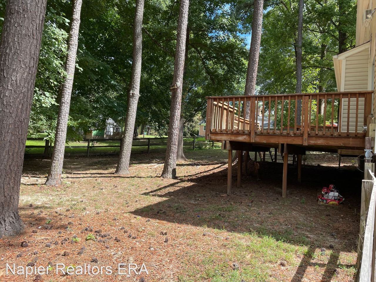 8312 Scottingham Dr - Photo 2 of 10