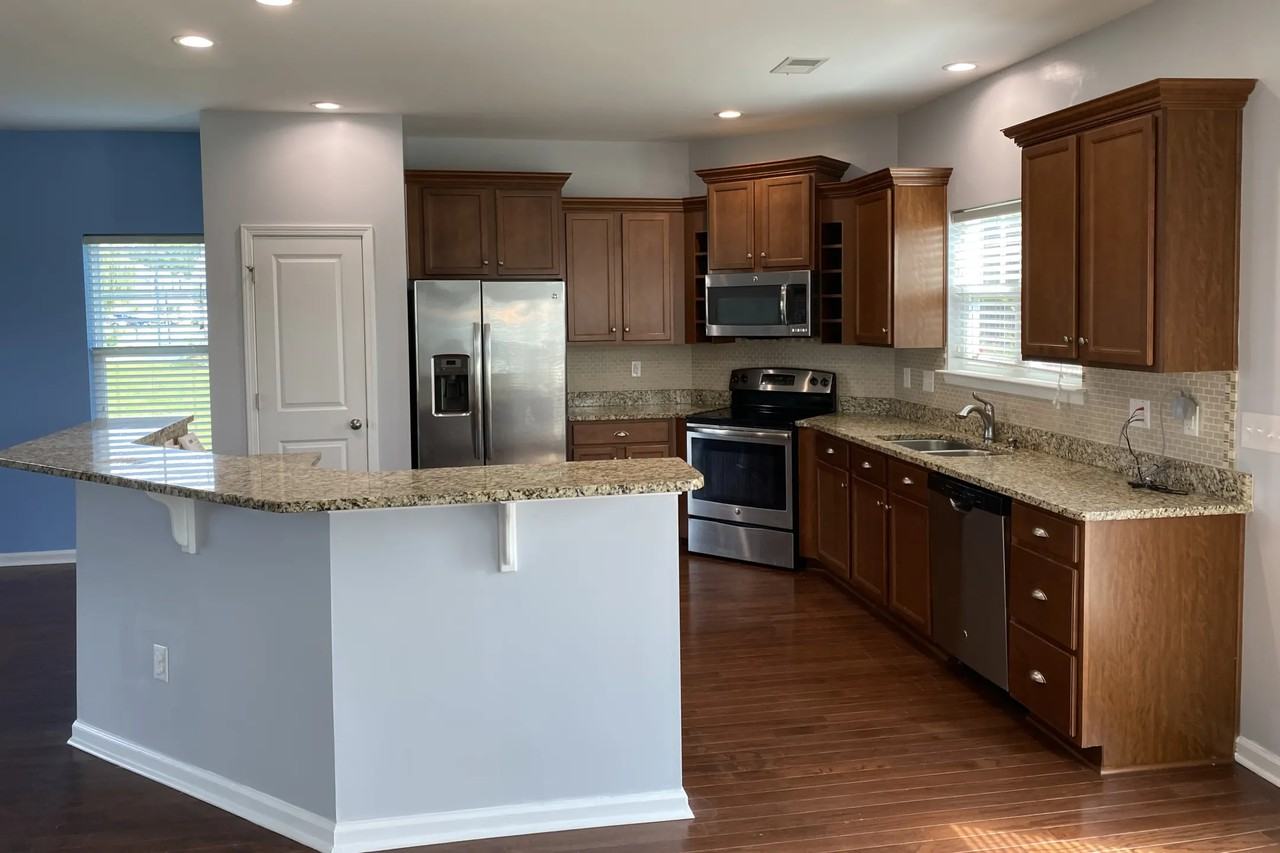 133 Jenna Macy Dr - Photo 2 of 6