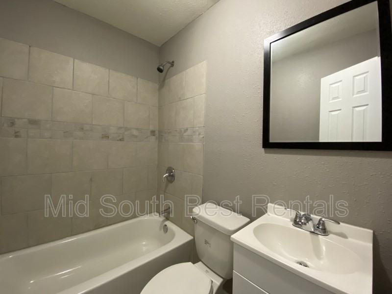 2300 Poe Ave - Photo 6 of 6