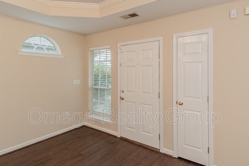 200 Rocky Ridge Dr - Photo 5 of 41