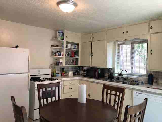 1714 Coal Pl SE - Photo 3 of 16