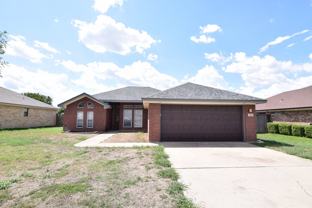 4402 Water Oak Dr - Photo 1 of 1