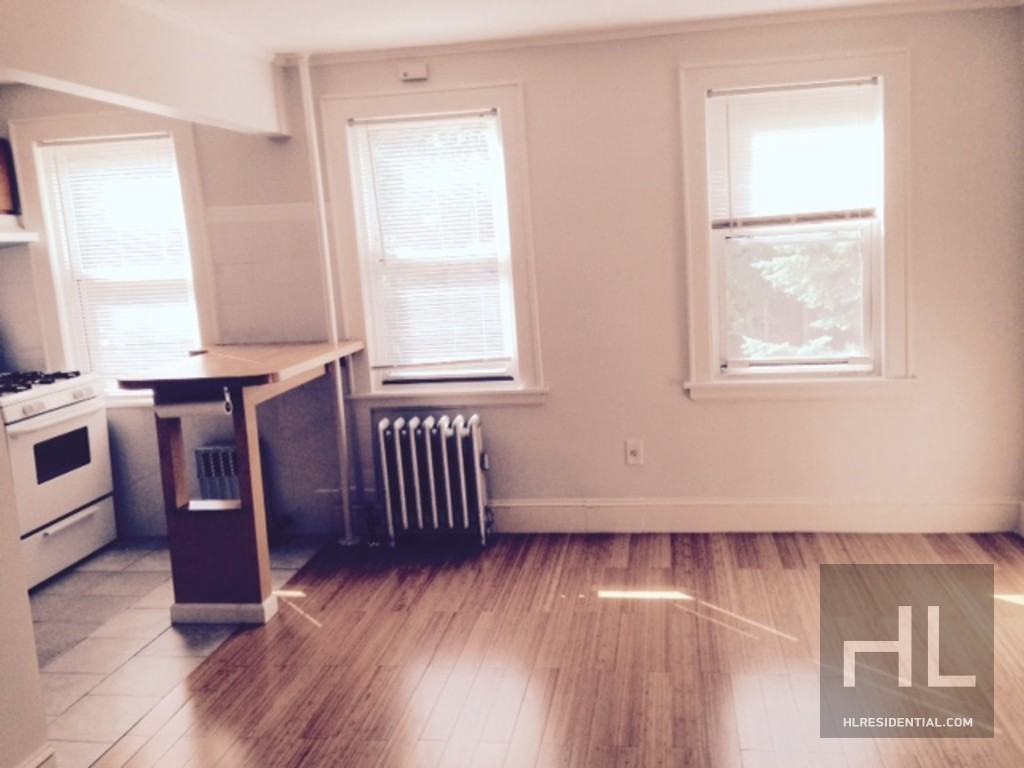 21-17 23rd St 2 - Photo 3 of 5