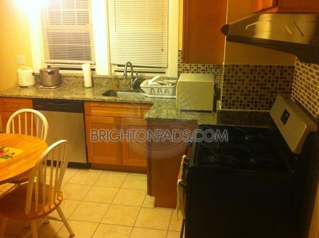 83 Claymoss Rd 2 - Photo 2 of 8