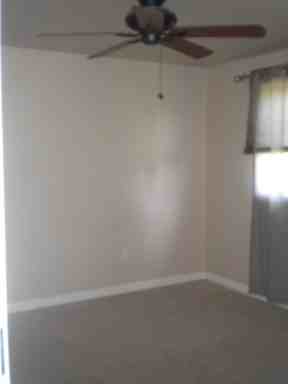 3041 Monterey Dr - Photo 2 of 11