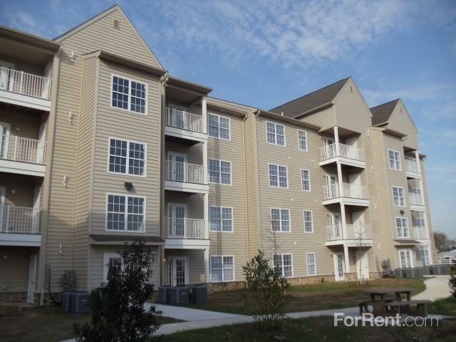 The Grande - Photo 3 of 6