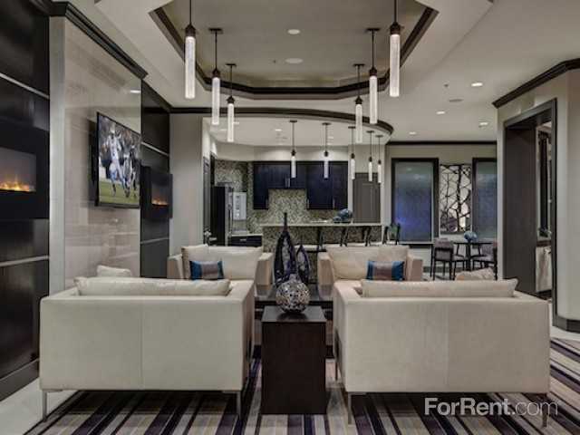 Colonial Reserve at South End - Photo 2 of 21