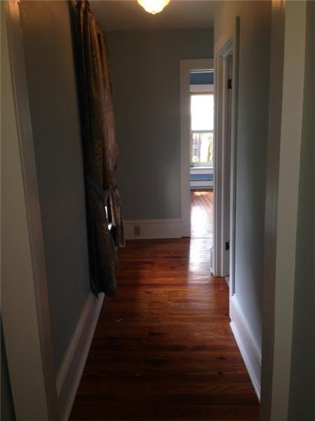 111 S Chestnut St - Photo 3 of 20