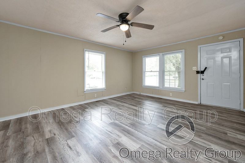 4017 Mcvay St Sw - Photo 5 of 25