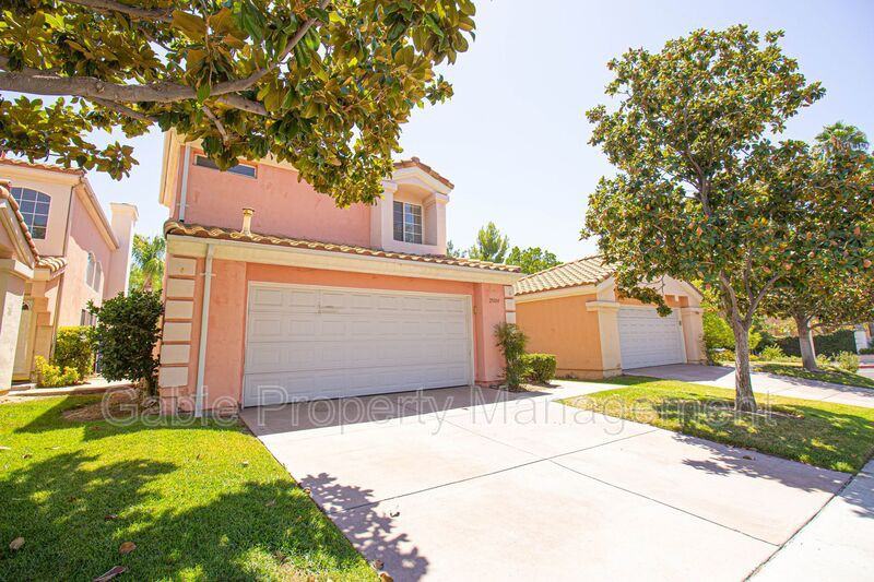 25804 Dickens Ct #42 - Photo 2 of 29