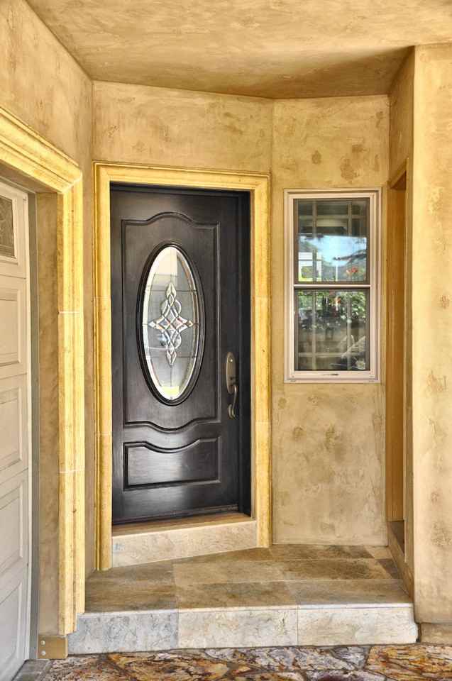 4077 Irving Place - Photo 5 of 27