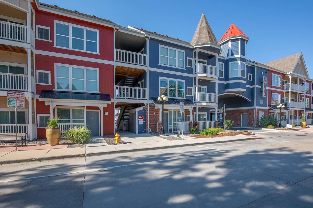 Parker Flats at Old Town - Photo 3 of 50