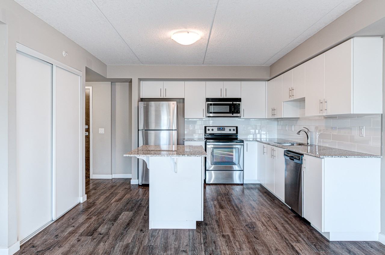 25 Kay Crescent #206 - Photo 2 of 22