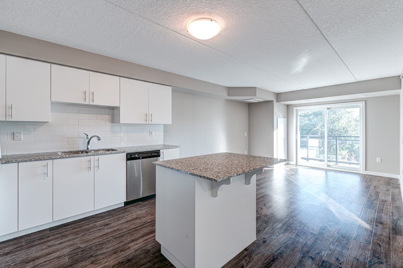 25 Kay Crescent #206 - Photo 3 of 22