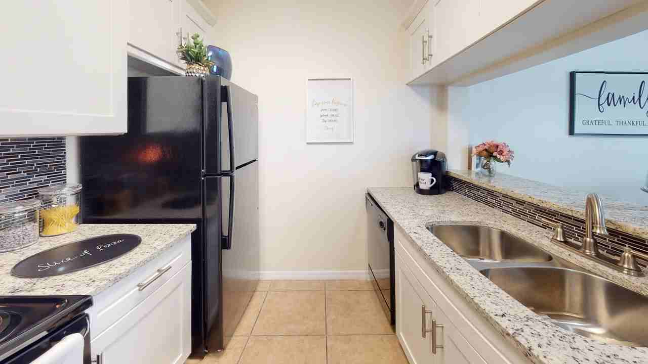 Apartments for Rent in Largo, FL - 171 Condos & Other Rentals | Zumper