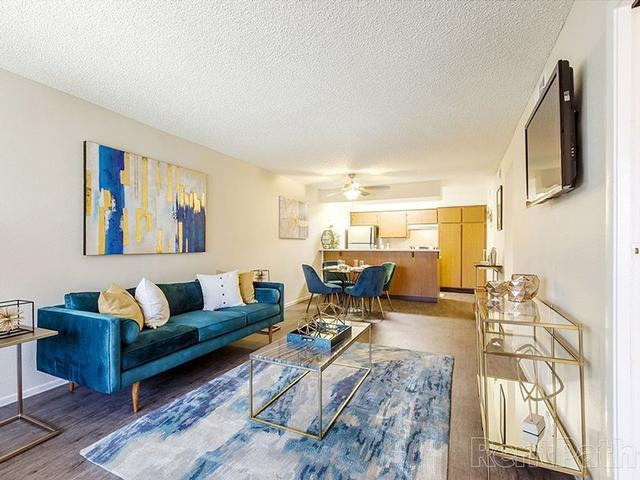 2700 W Sahuaro Dr - Photo 4 of 21