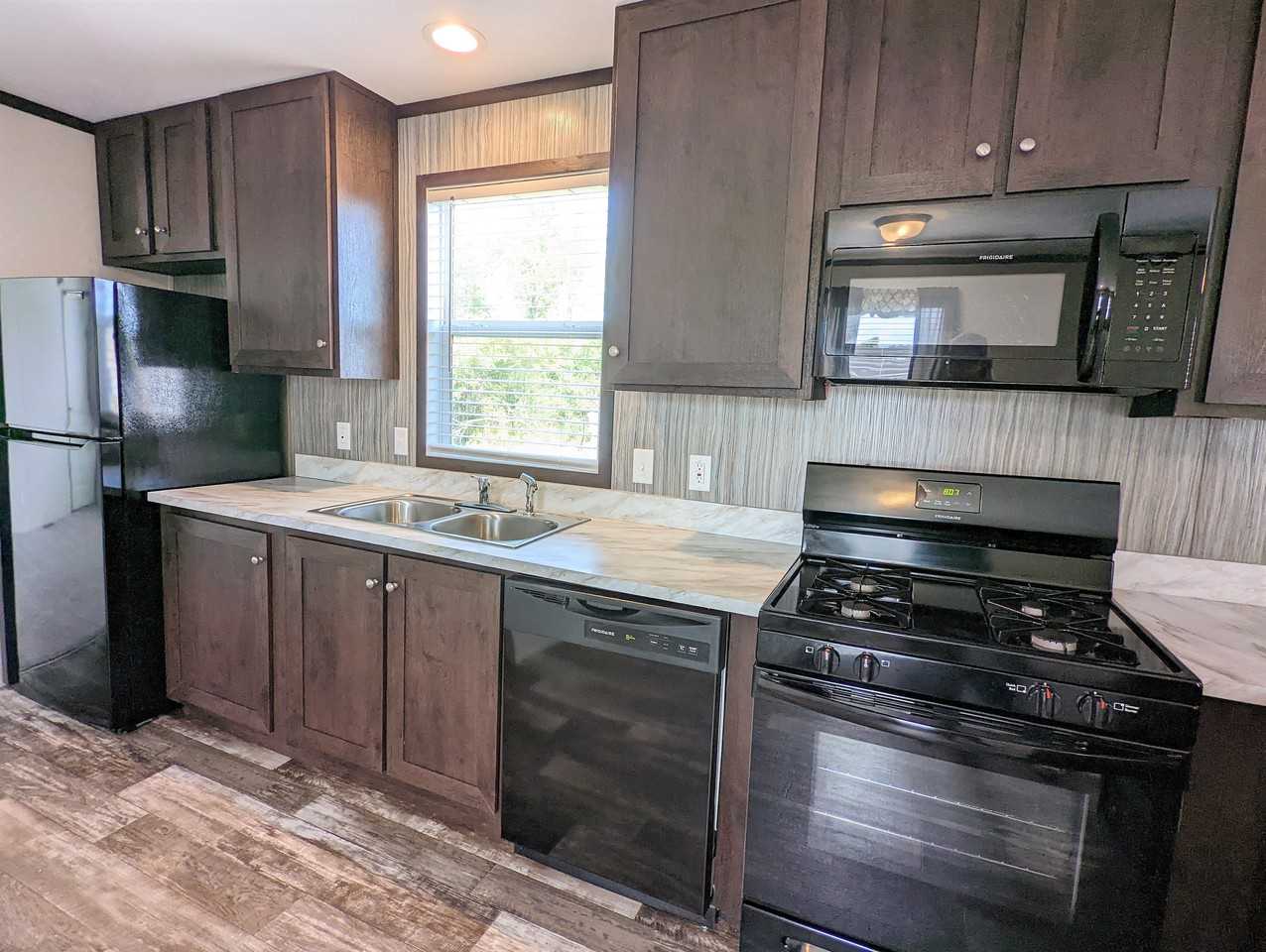 692 Oregon #692 - Photo 2 of 12