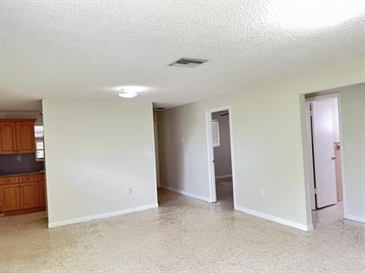 3715 Sw 91st Ave - Photo 3 of 7
