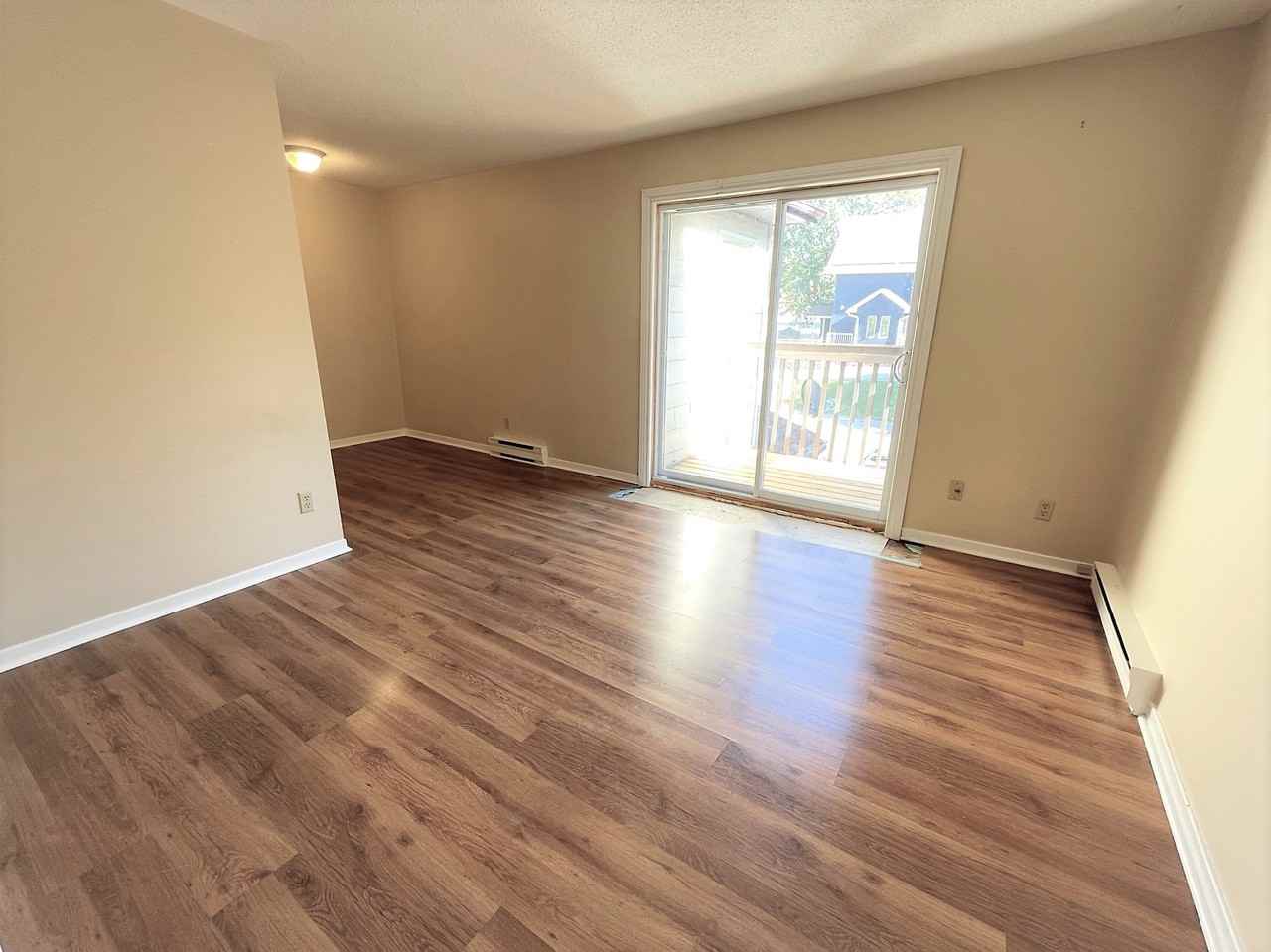 336 First St. - Photo 3 of 17