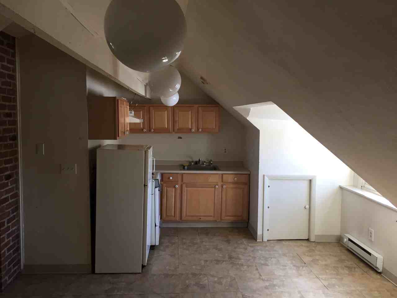325 Myrtle Ave #3rdFLSTUDI - Photo 2 of 8