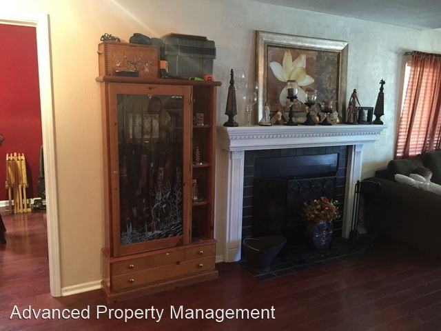 1828 Plymouth Rd - Photo 3 of 29