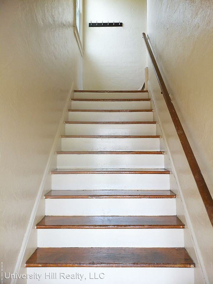 569 Westmoreland Avenue - Photo 3 of 50