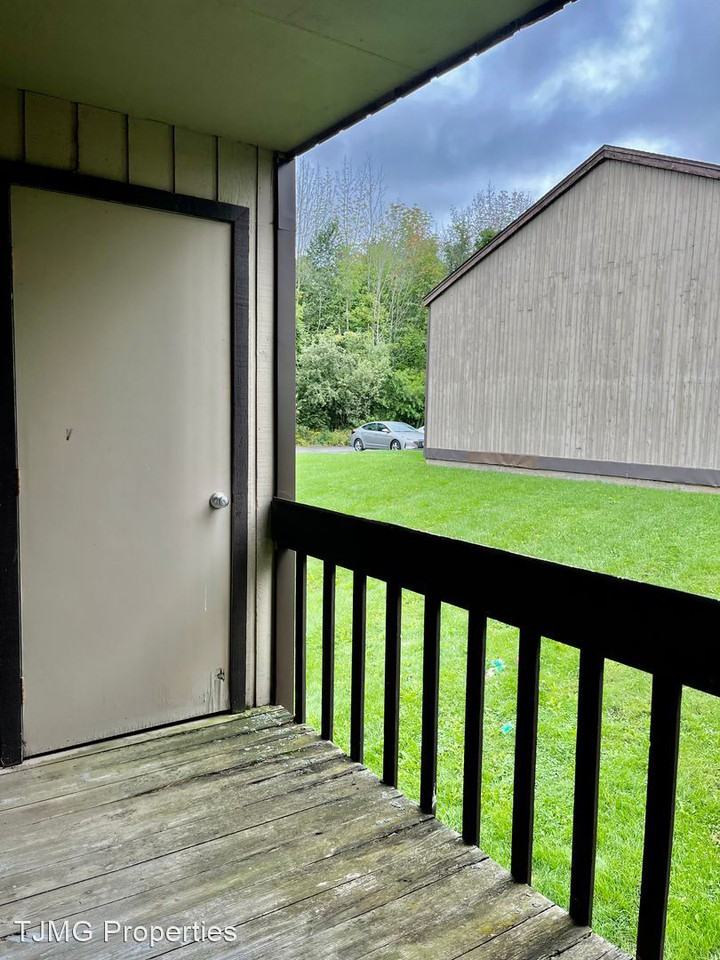 2467 State Rte 80 - Photo 3 of 12