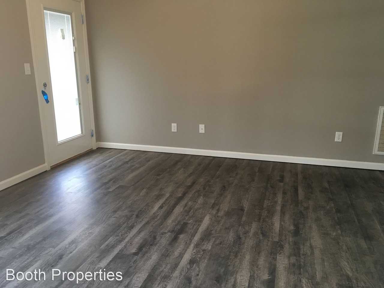 865 Lynnwood Way - Photo 2 of 5