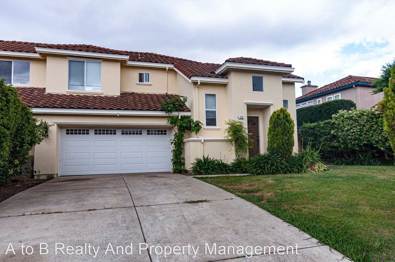 220 Berkshire Dr, Hill, CA 95037 3 Bedroom Apartment for Rent